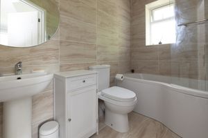 Lindfield_Bathroom - click for photo gallery